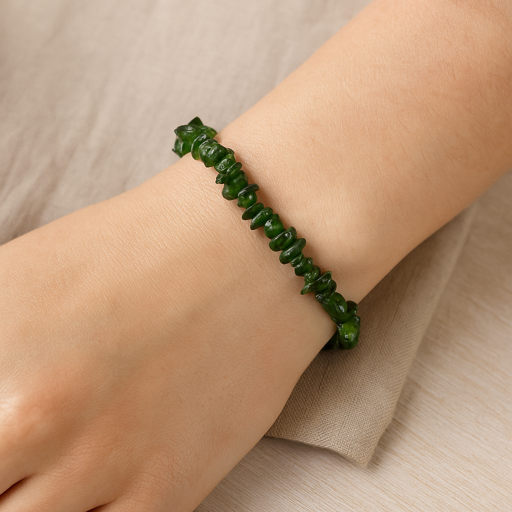 Bracelet baroque en Diopside vert